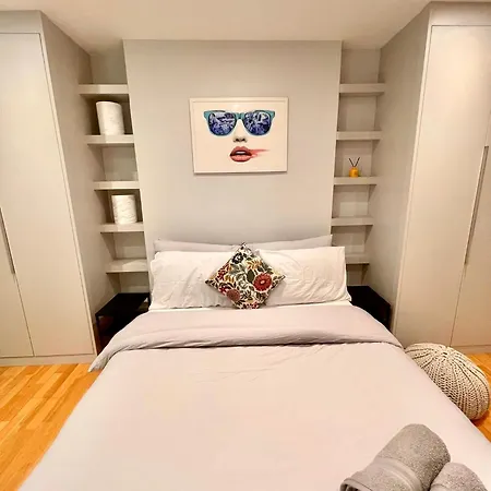Stylish 1Br, 15 Mins To Buckingham Palace, Central London Exterior photo