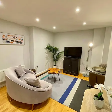 Stylish 1Br, 15 Mins To Buckingham Palace, Central London Exterior photo