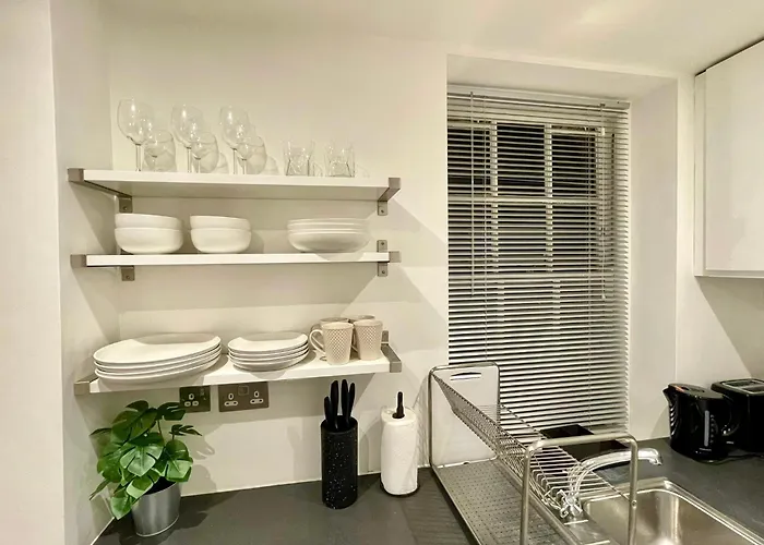Stylish 1Br, 15 Mins To Buckingham Palace, Central London